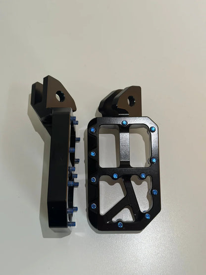 CNC Foot Pegs Supplier